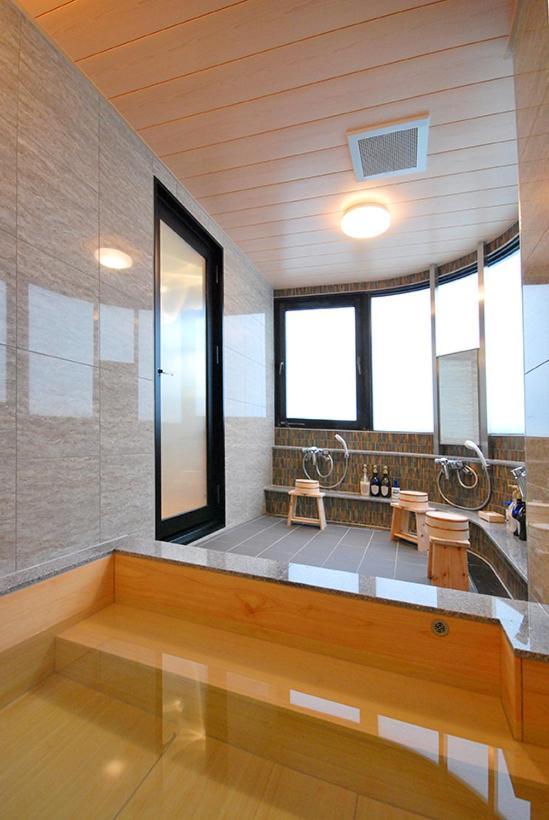 Park Hotel Pinza Ичиномия Екстериор снимка